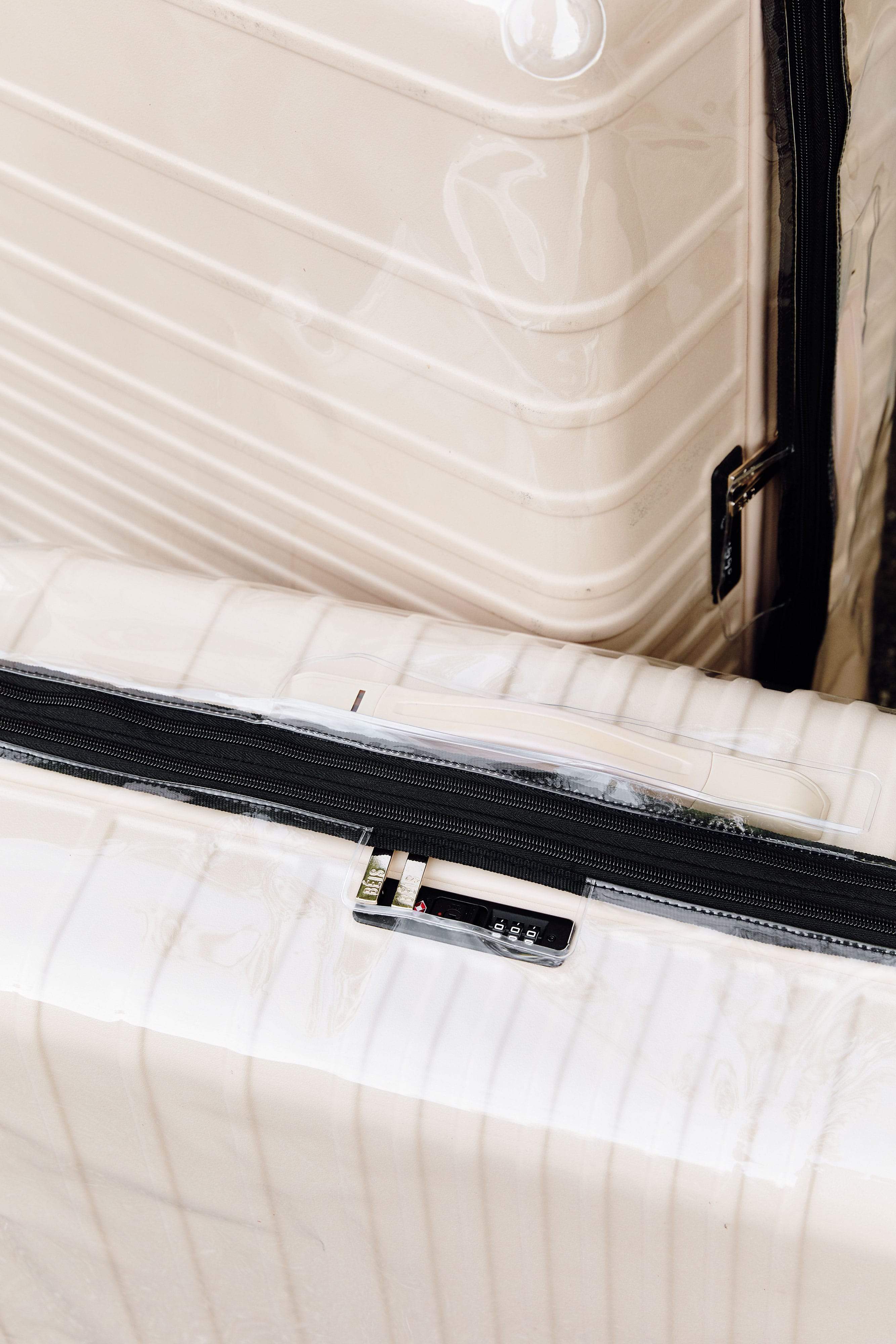 The Medium Check-In Roller Luggage Cover - Image 6