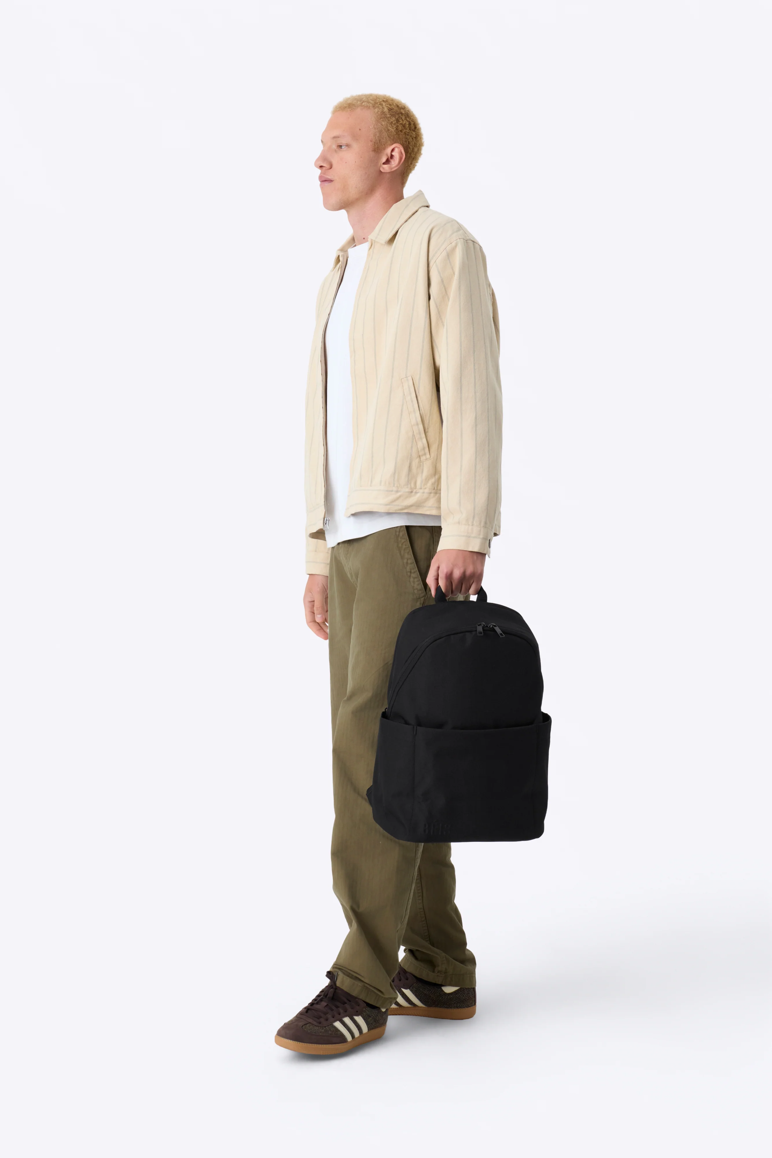The Classic Backpack in Black - Image 5
