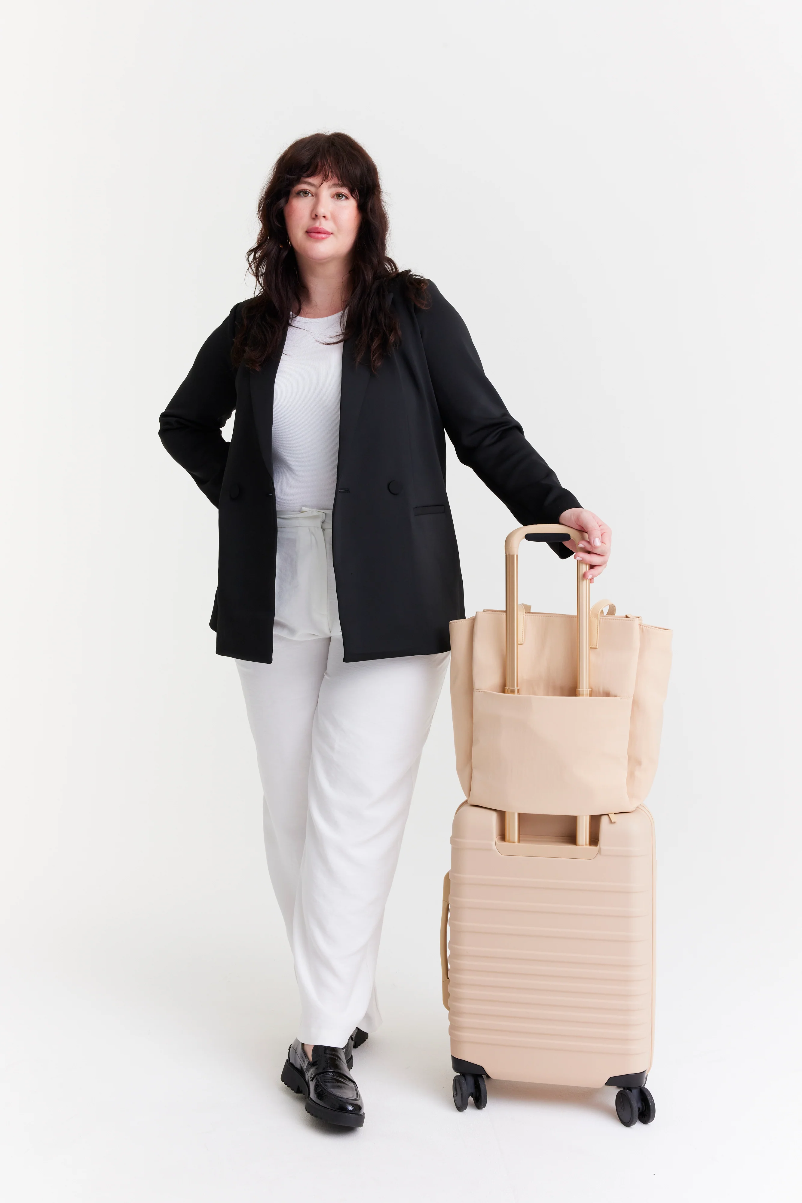 The Commuter Tote in Beige - Image 6
