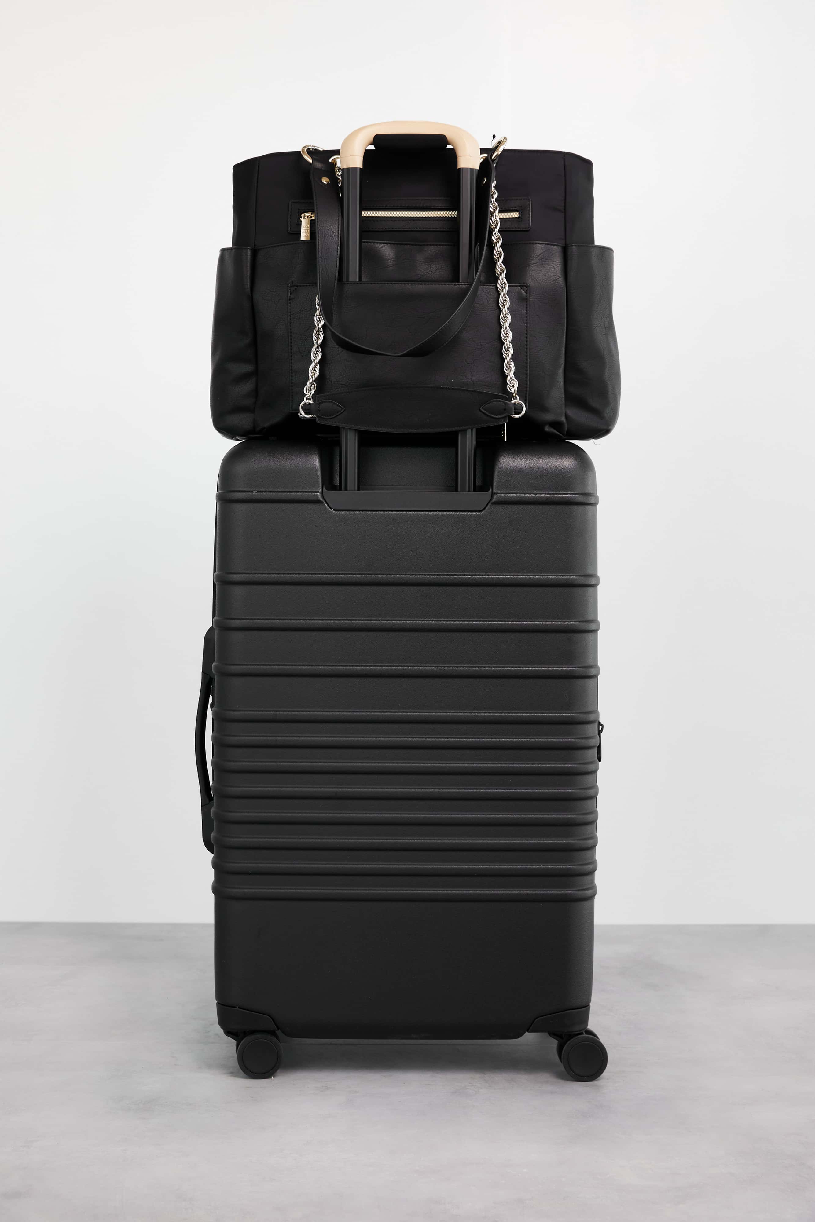 The Diaper Bag in Black - Image 6