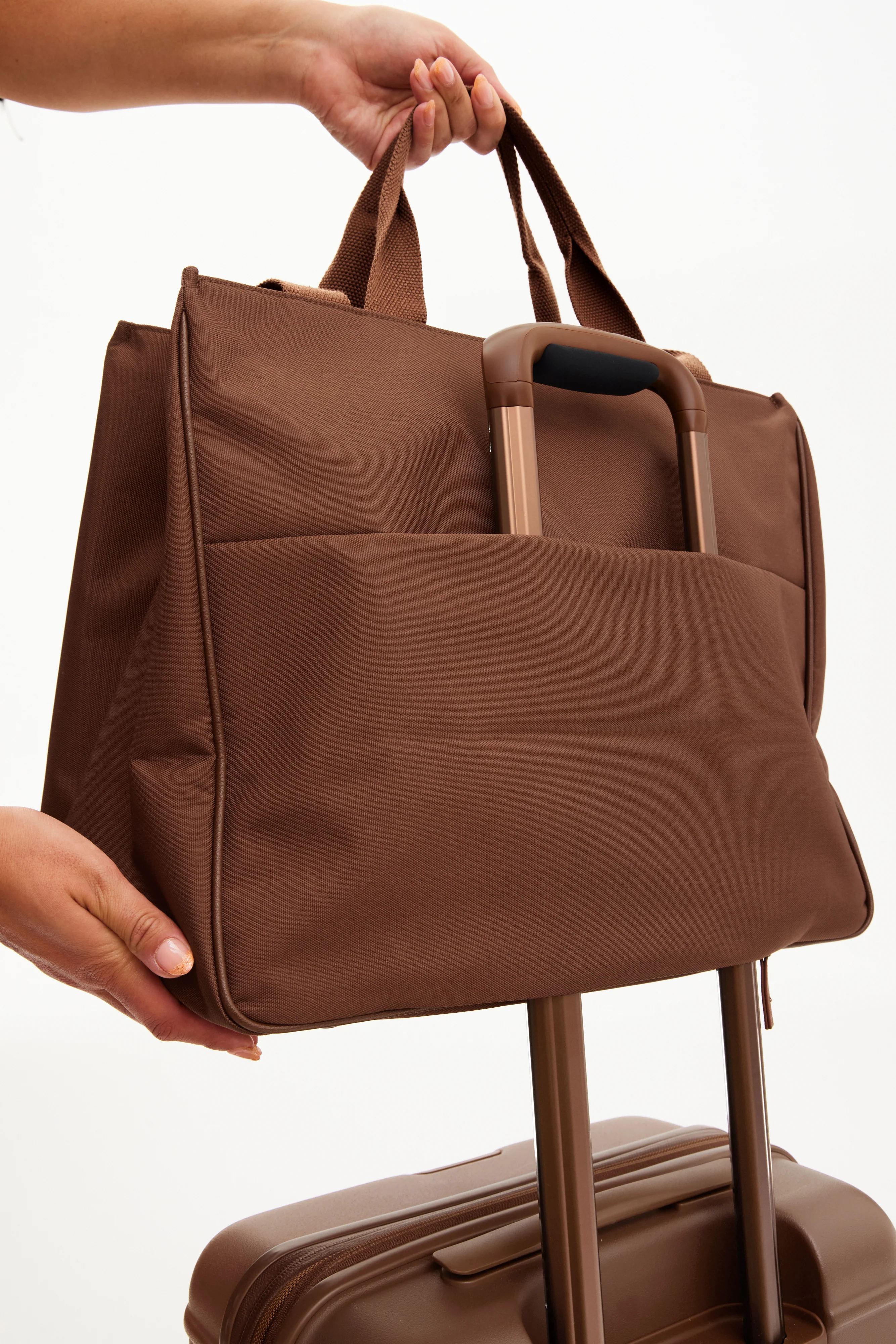 The East To West Tote in Maple - Image 9
