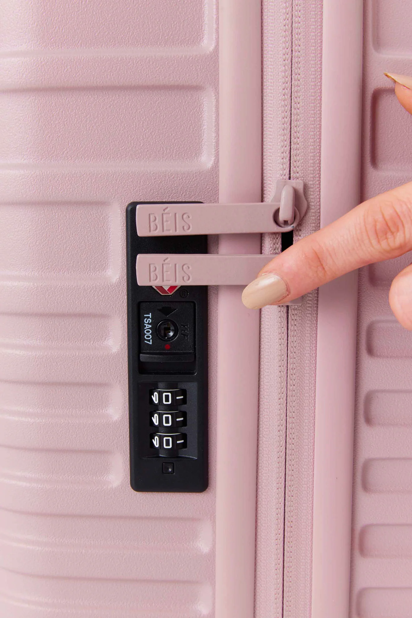 The Mini Roller in Atlas Pink - Image 9
