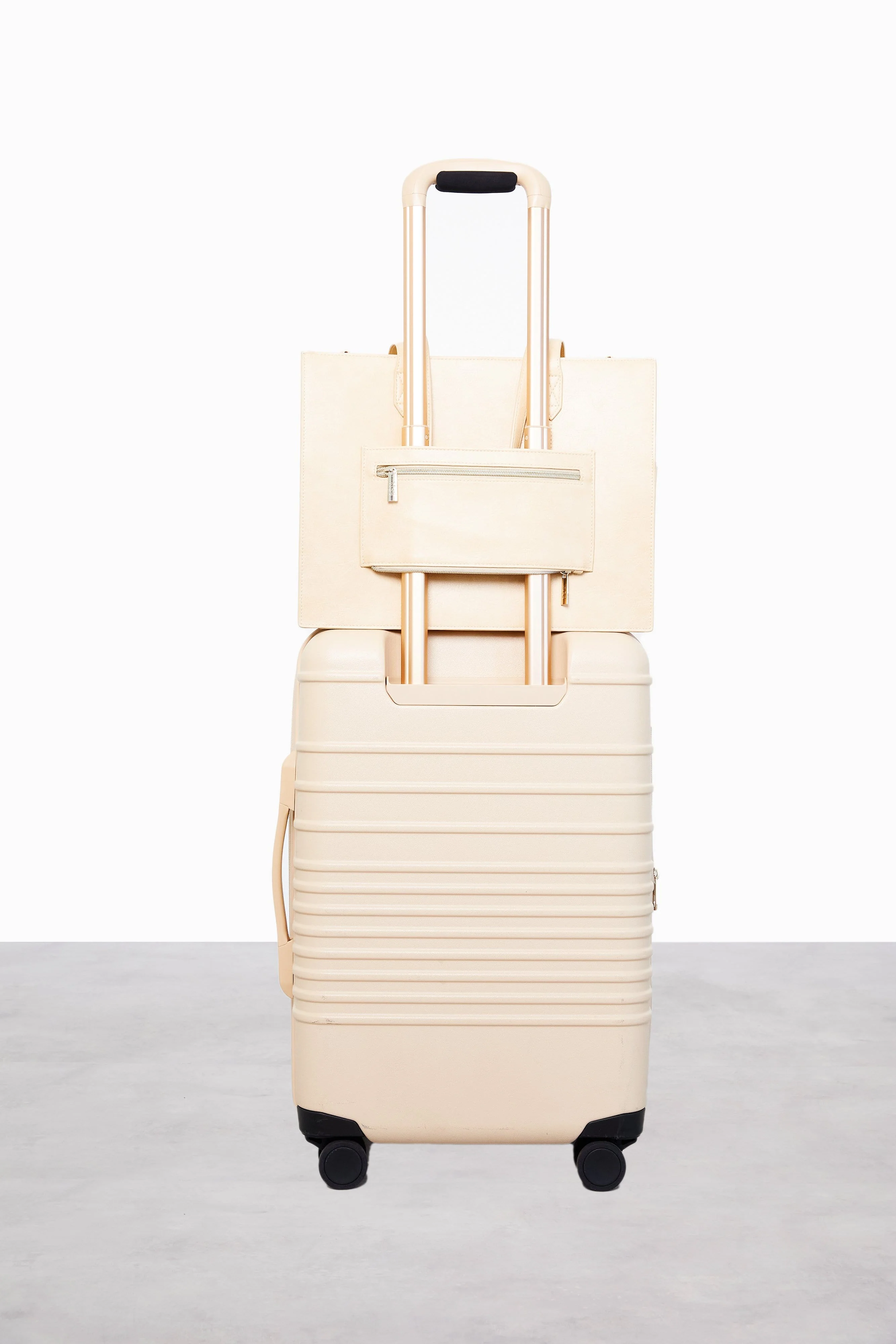 The Work Tote in Beige - Image 5